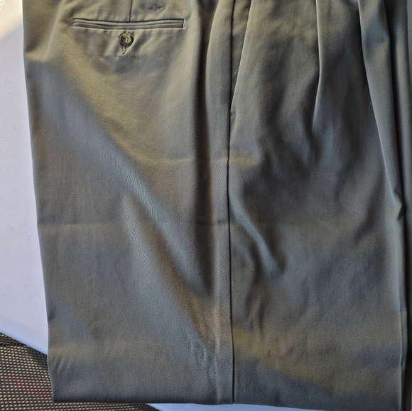 (2pr.)Men's Dockers Classic Pants - Olive and Beige - Picture 2 of 7